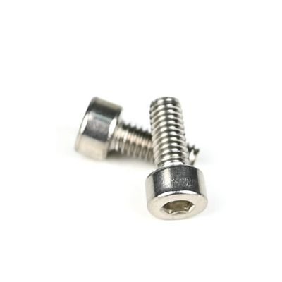 100% QC getestet M4 X 10mm Füllkopf Hex-Steckdose Maschine Schraube für Warenregal