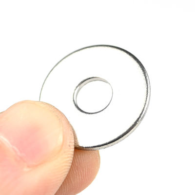 ZINK Finish SUS304 Edelstahl Flachspüler 6.0*20*1.5 für Selbstbohrschraube